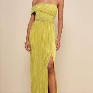 Lulu's Strapless Mustard Dress